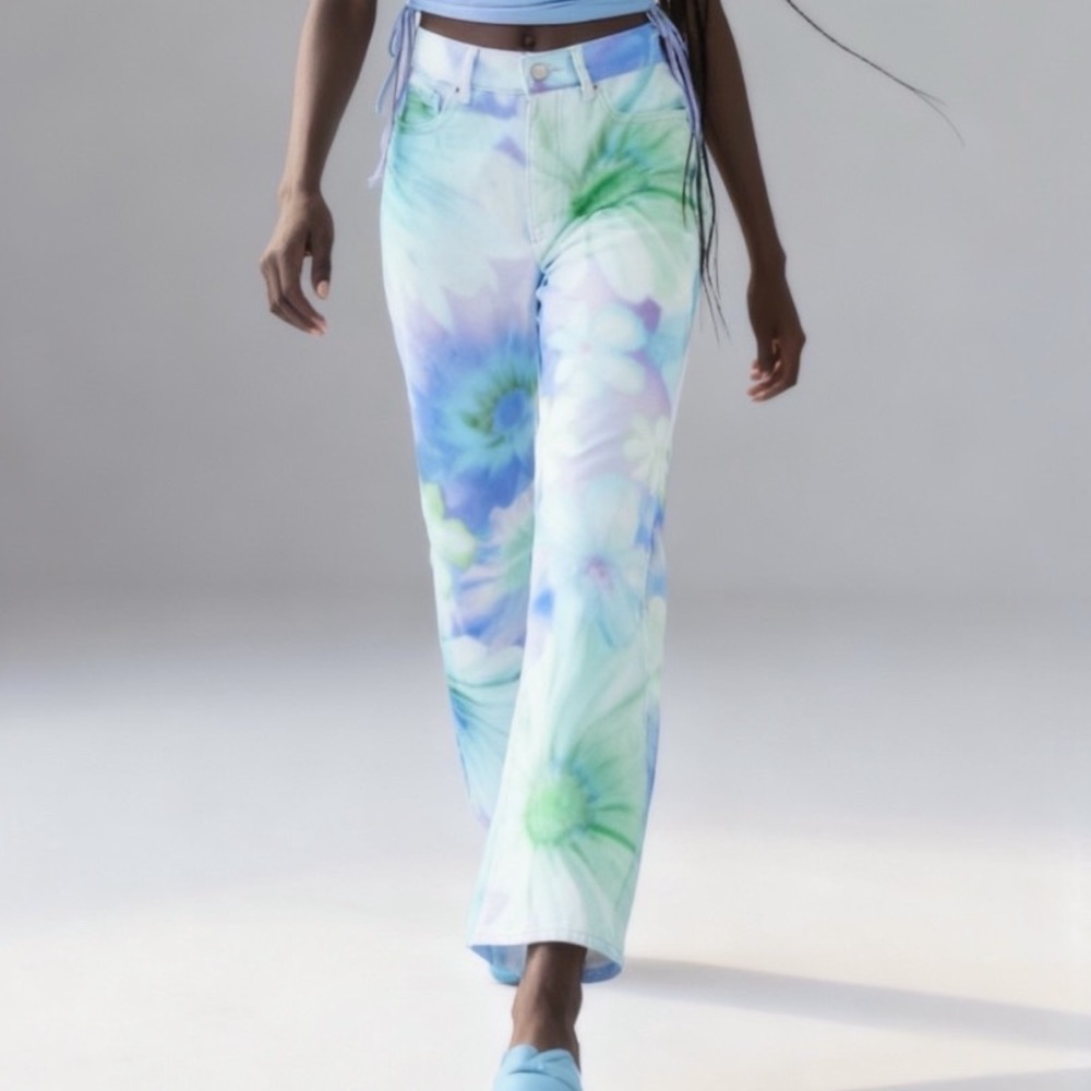 Urban Outfitters BDG Groovy Floral Jeans High Waisted Cowboy Retro size 26
